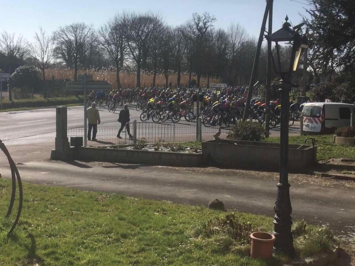 La Datiniere Parigny  Buitenkant foto